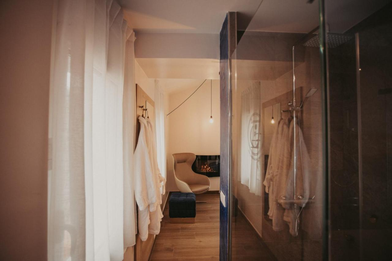 La Trobada Hotel Boutique 里波尔 外观 照片
